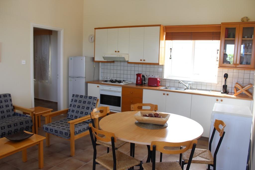 Zenovia Garden House Villa Pissouri Exterior photo